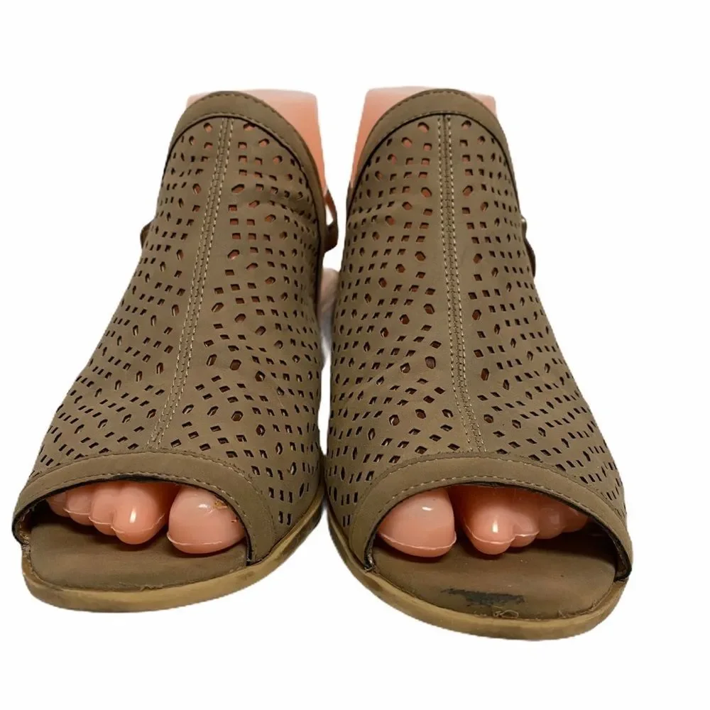 LUCKY BRAND Bardolph Sandal‎ Girls Small Sz 4